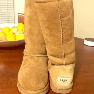 Great Condition ugg boots